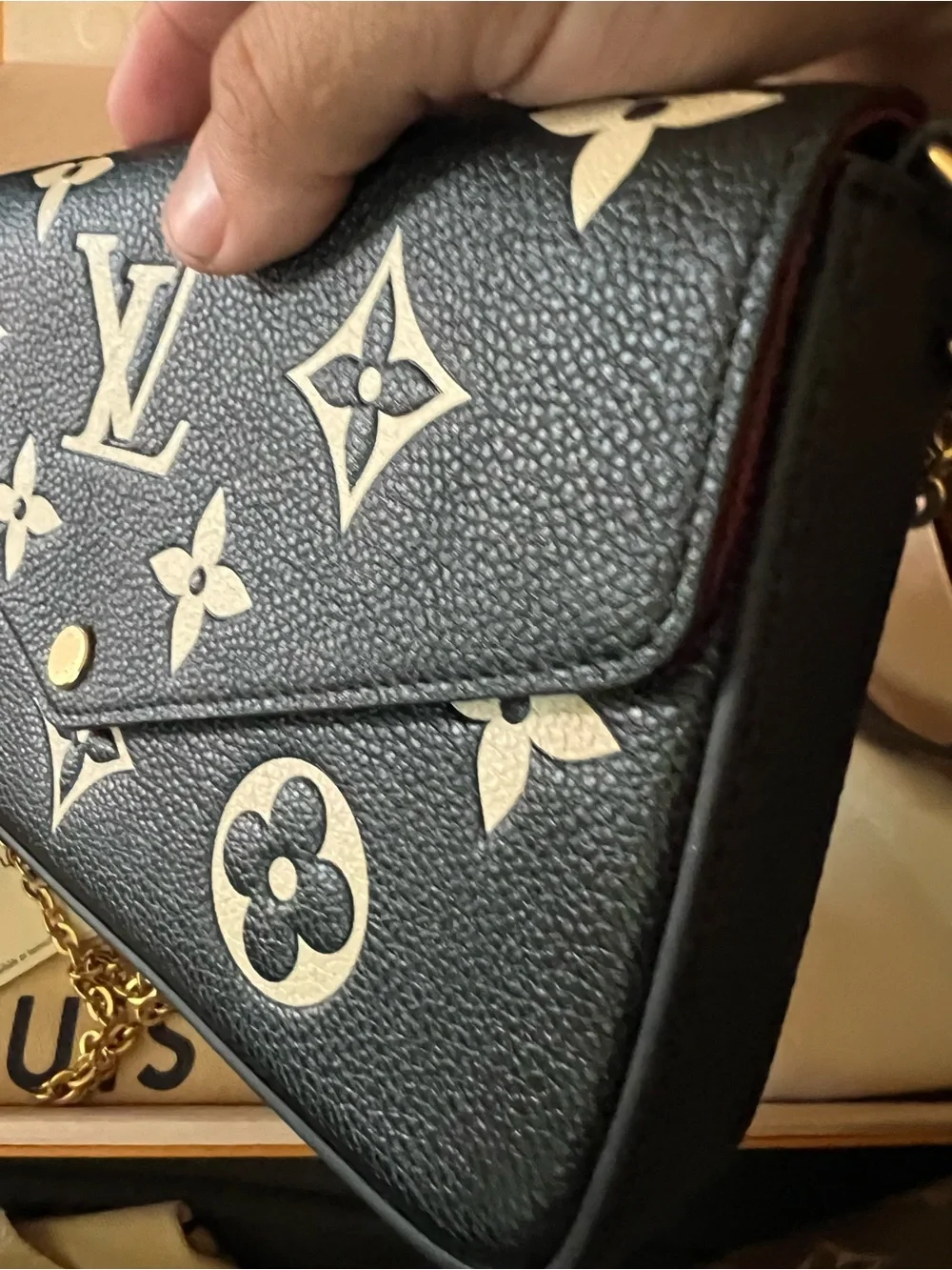 Louis Vuitton Black & Cream Monogram Envelope Crossbody